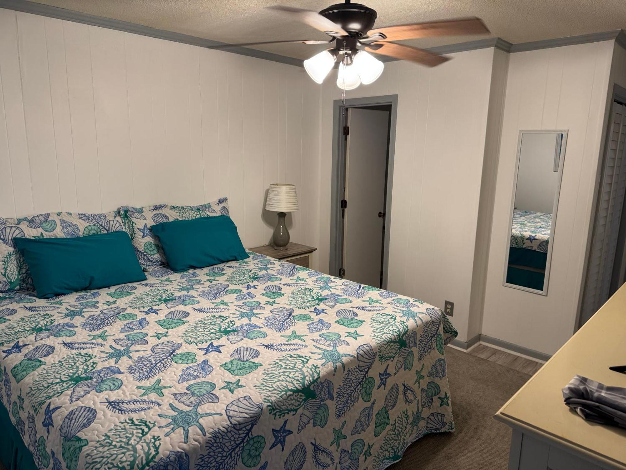 Perfect Location At The Beach! 1St Floor Unit ! Миртл-Бич Экстерьер фото
